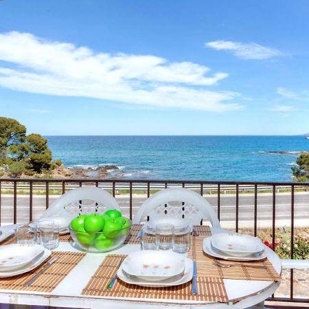Apartament Grifeu Llança Kültér fotó