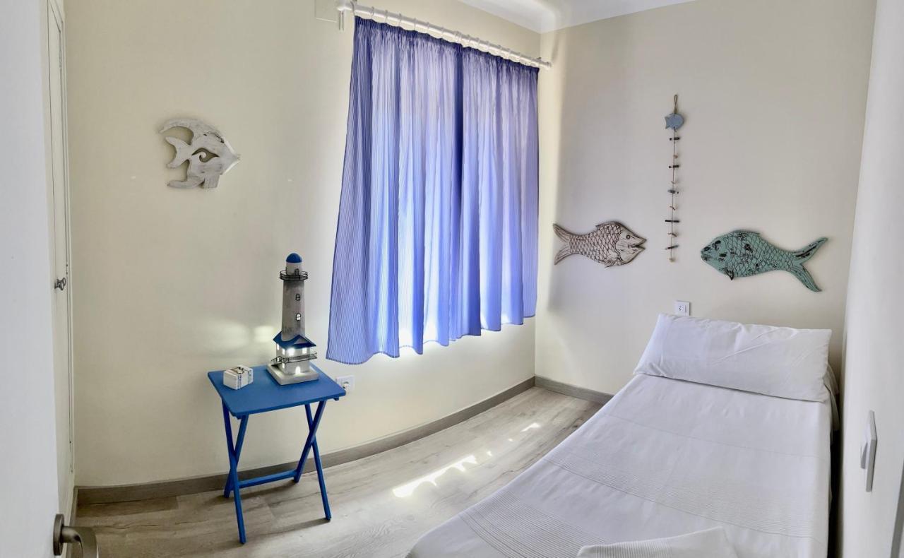 Apartament Grifeu Llança Kültér fotó